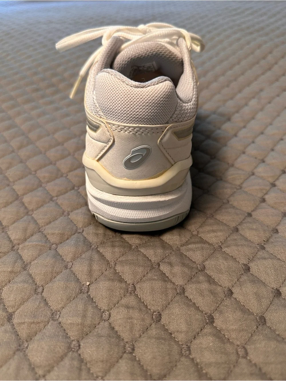 ASICS Women's Lightweight Cream Tennis Sneakers